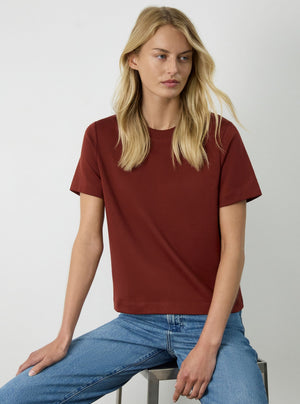 Dark Red|Amelia is 5'11" and wearing a size S