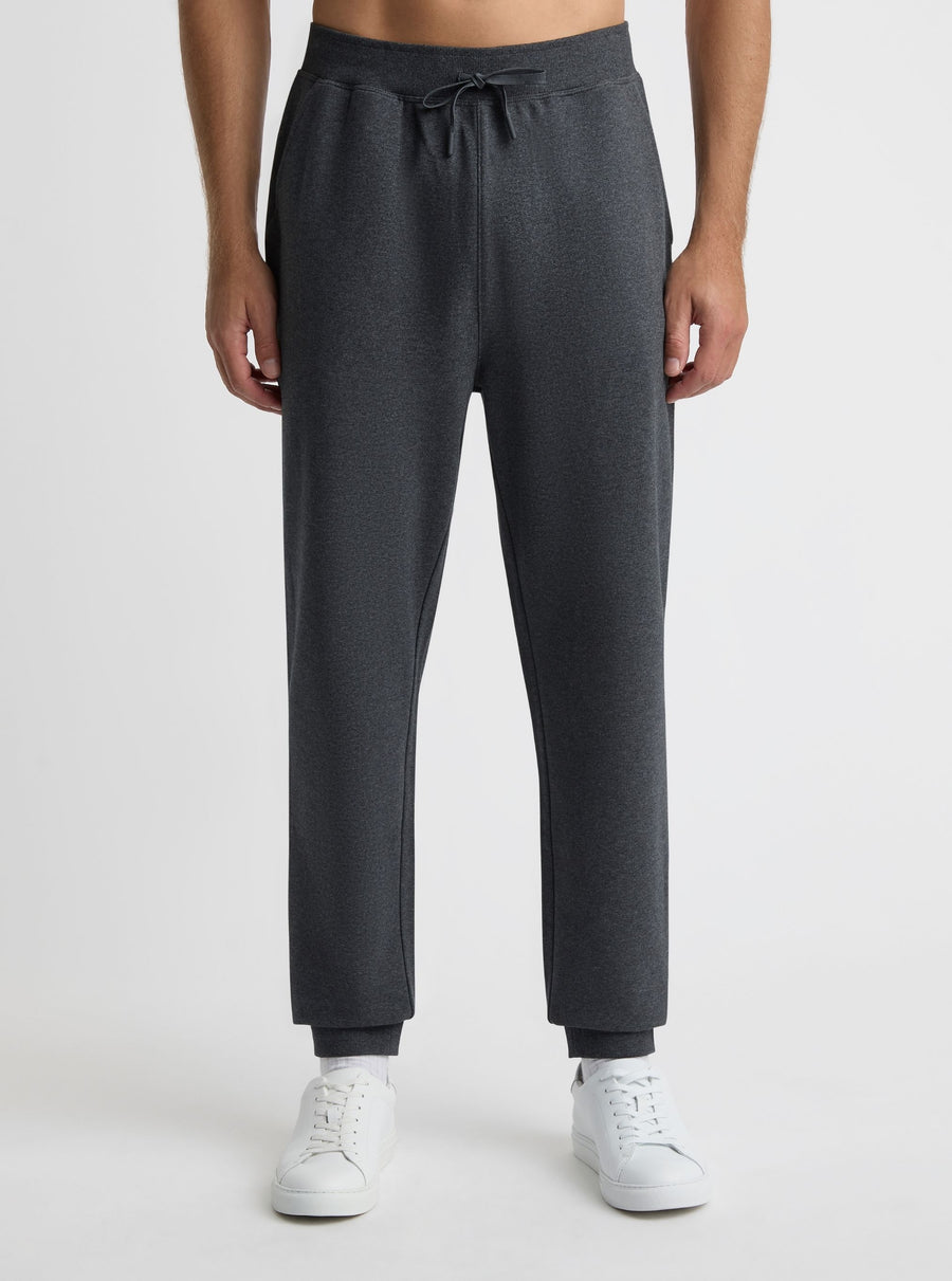 Charcoal Marl|Broed is 185 cm and wearing a size L
