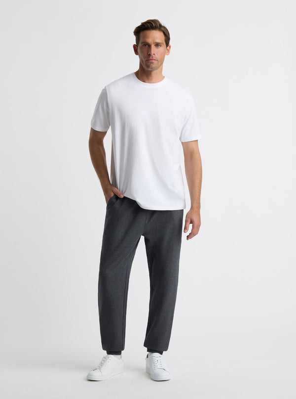 Charcoal Marl|Broed is 185 cm and wearing a size L