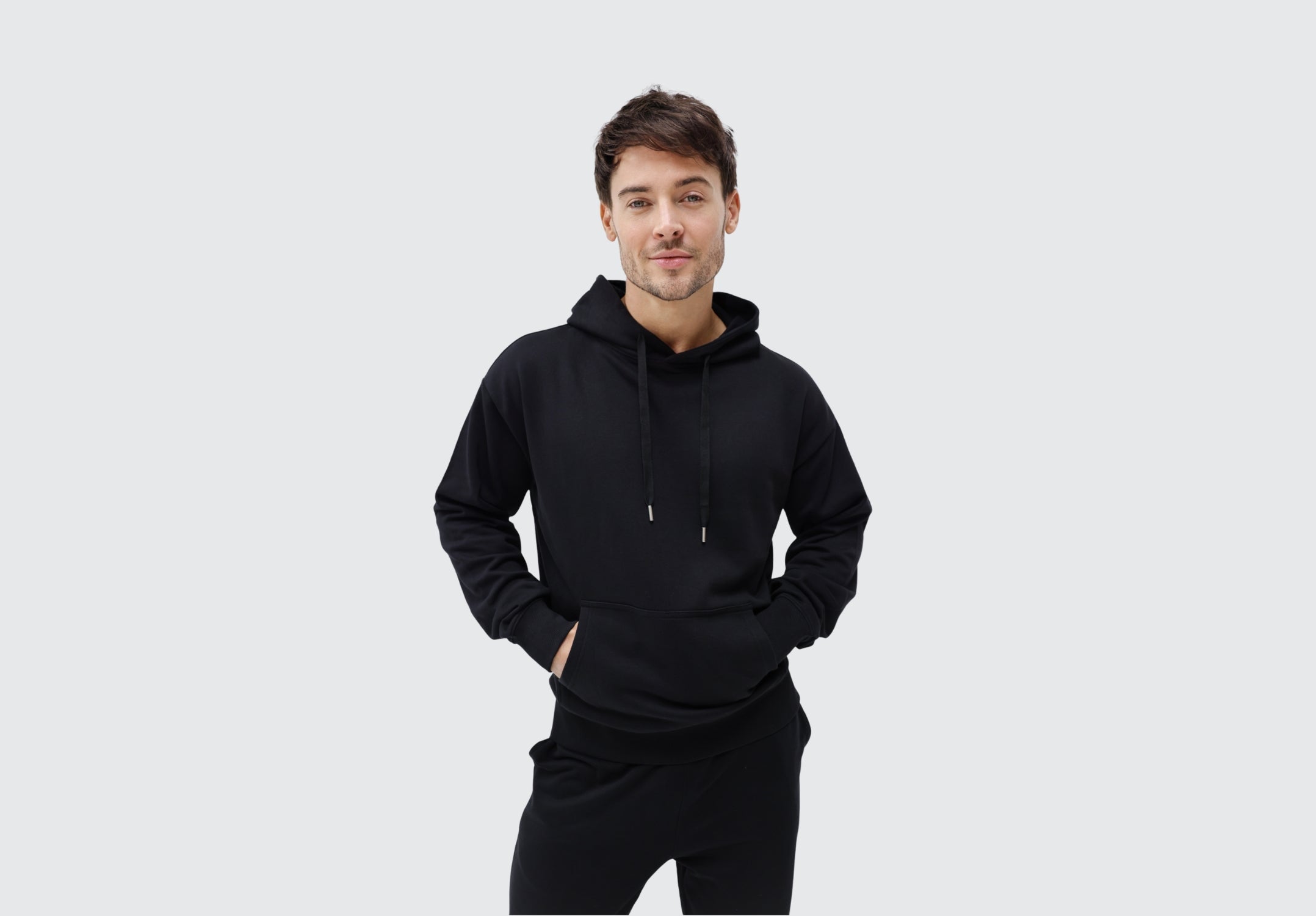 <div class="metafield-rich_text_field"><p>The <br />
Hoodie — Drawcord</p></div>