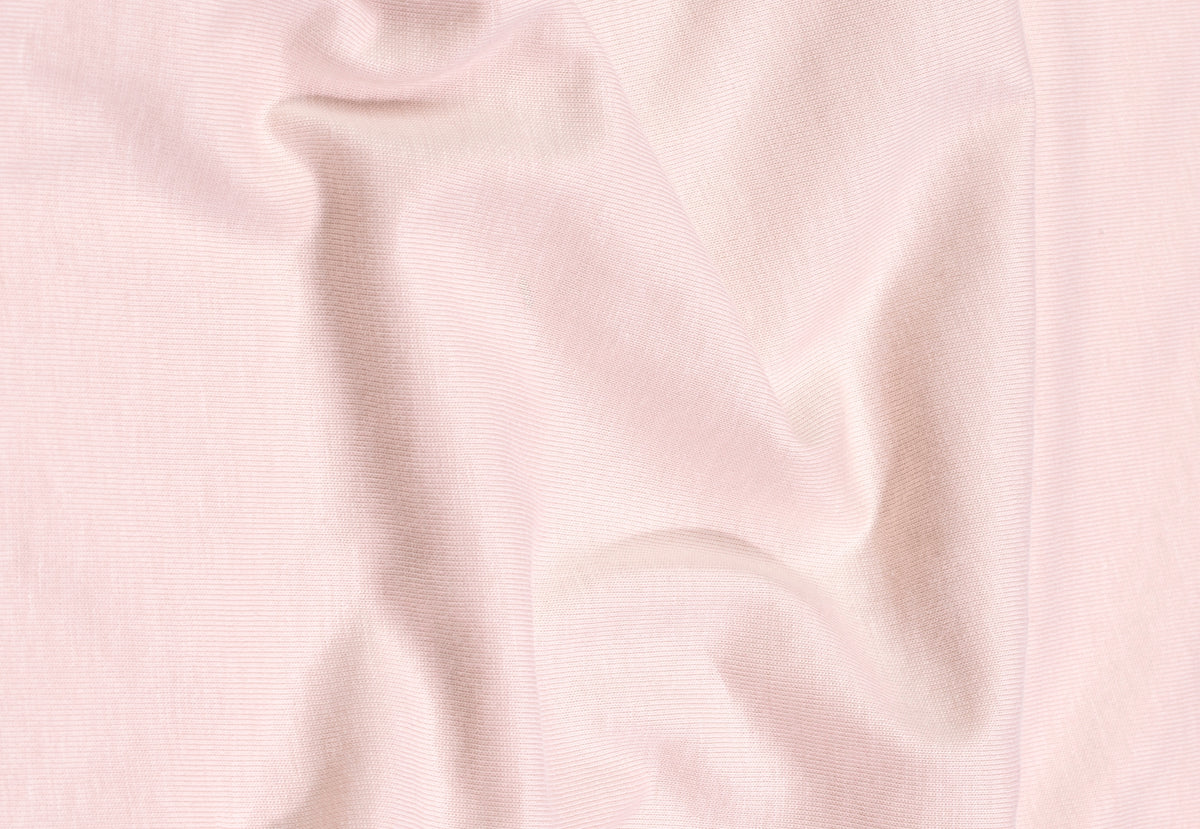 <div class="metafield-rich_text_field"><p>Grown sustainably in Australia, traceable from field to finished garment — a cotton that's as considered as it is comfortable.</p></div>