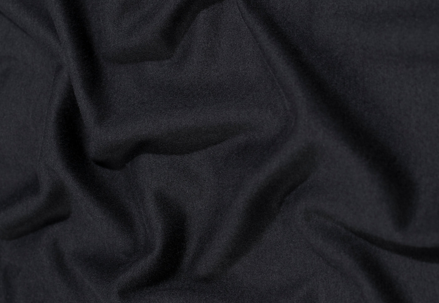 <div class="metafield-rich_text_field"><p>The world's finest cotton — grown in the USA, built to last, and made to keep its shape wash after wash.</p></div>