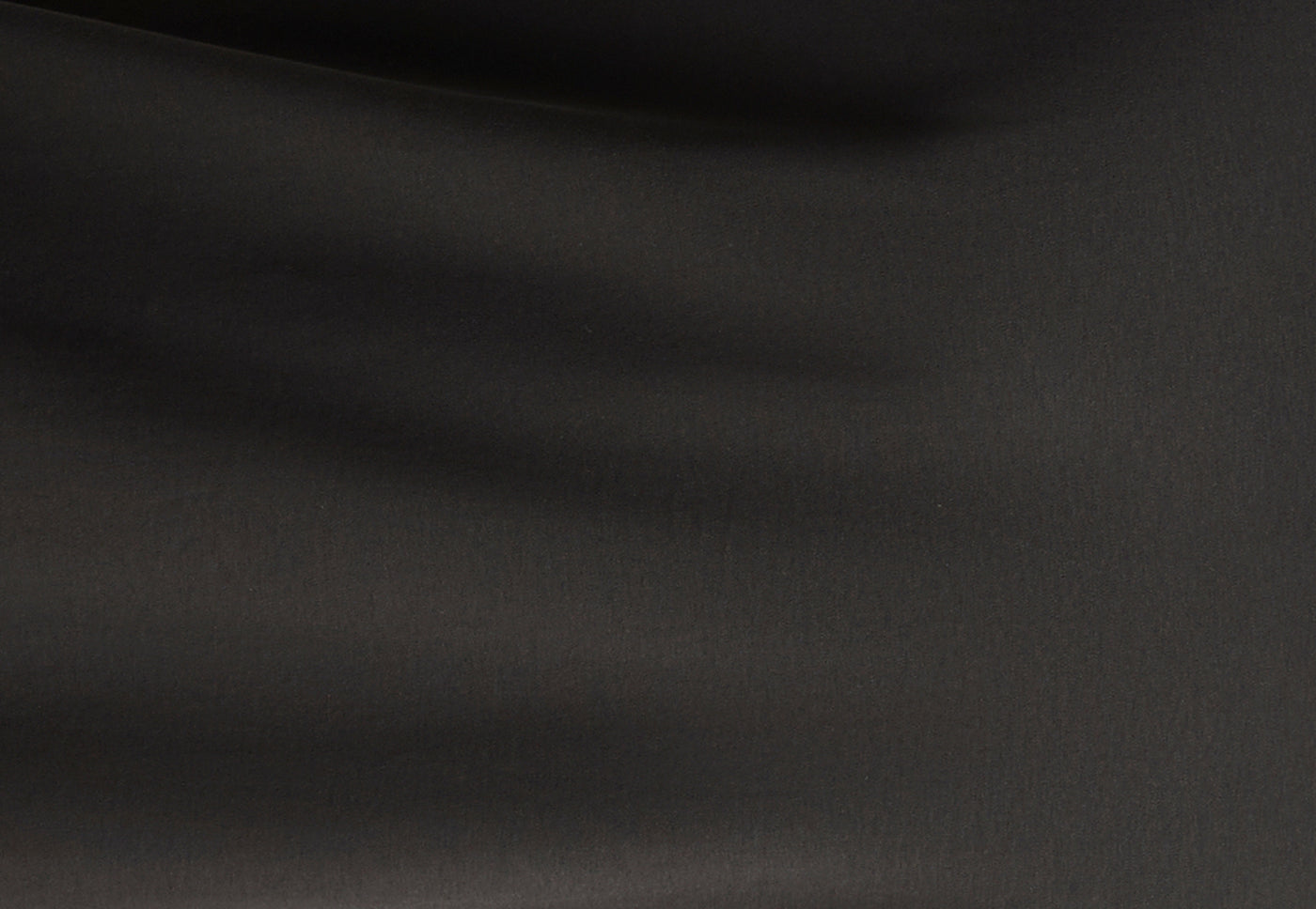 <div class="metafield-rich_text_field"><p>Grown sustainably in Australia, traceable from field to finished garment — a cotton that's as considered as it is comfortable.</p></div>