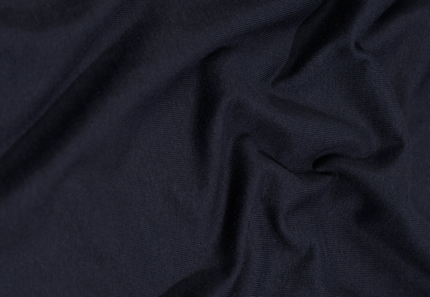 <div class="metafield-rich_text_field"><p>The world's finest cotton — grown in the USA, built to last, and made to keep its shape wash after wash.</p></div>