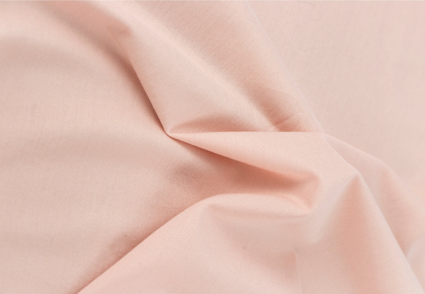 <div class="metafield-rich_text_field"><p>The world's finest cotton — grown in the USA, with a mercerised finish that gives it a silk-like sheen and a drape unlike any tee you've worn before.</p></div>