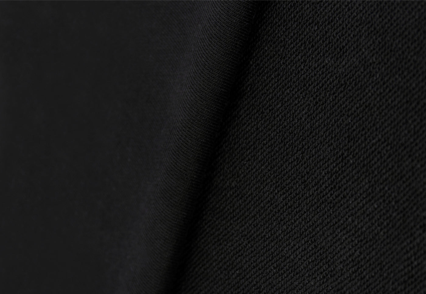 <div class="metafield-rich_text_field"><p>Australian-grown and built to last. Thick enough to feel substantial, soft and breathable enough to reach for every day.</p></div>