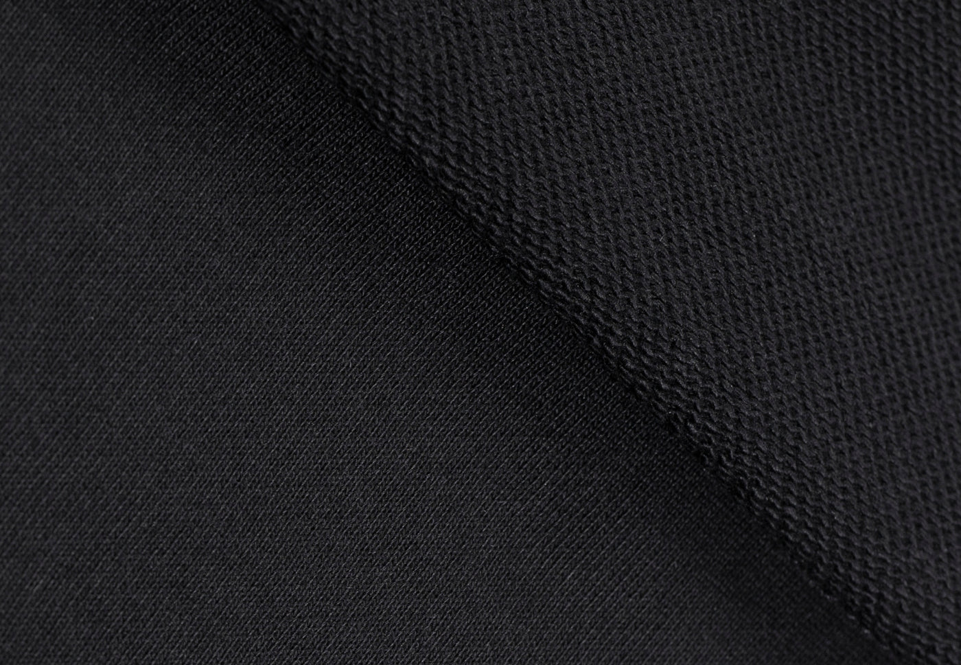 <div class="metafield-rich_text_field"><p>Australian-grown and built to last. Thick enough to feel substantial, soft and breathable enough to wear all day.</p></div>