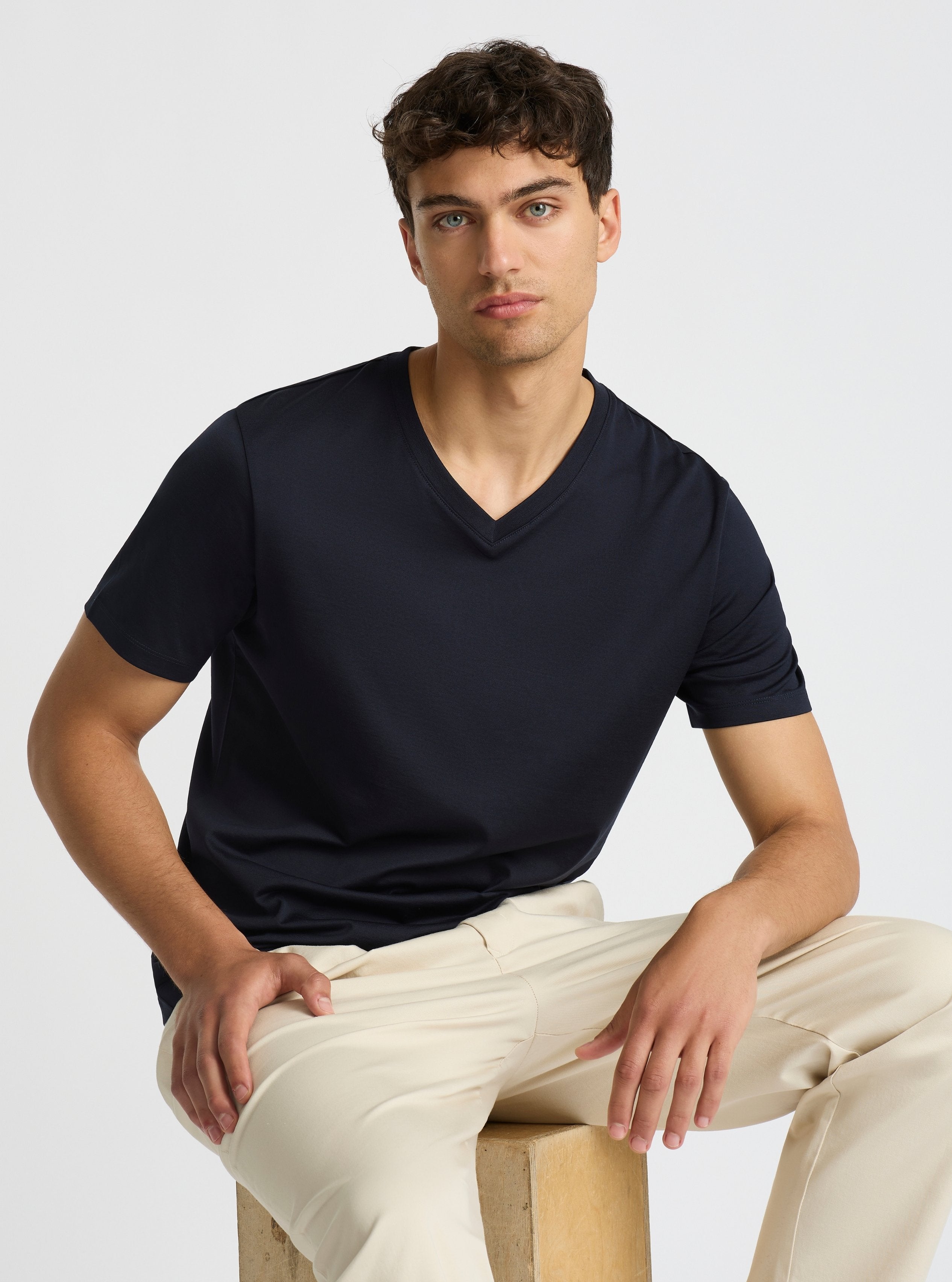 Dark Navy|Evans is 6’2” and wearing a size M