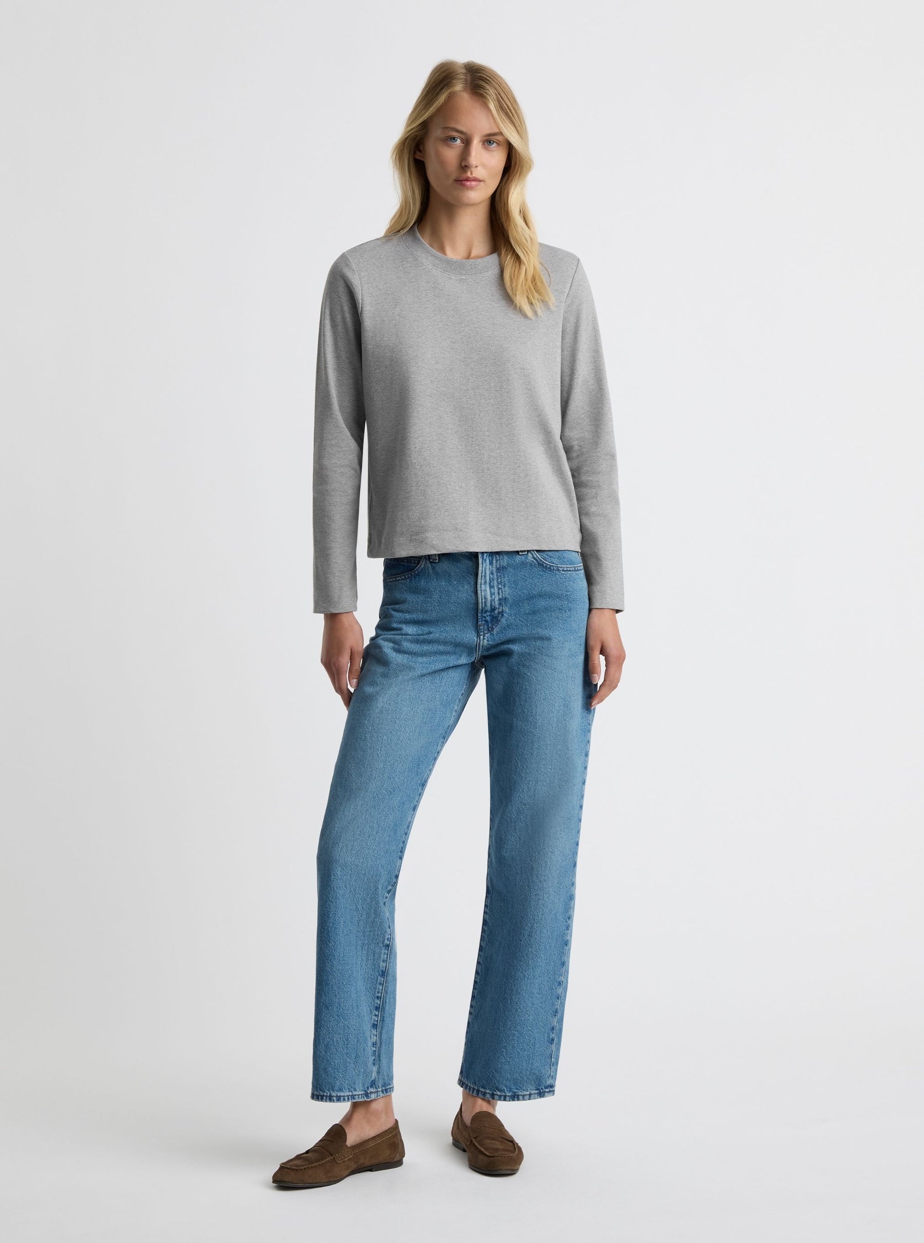 Grey Marl|Amelia is 5'11" and wearing a size S