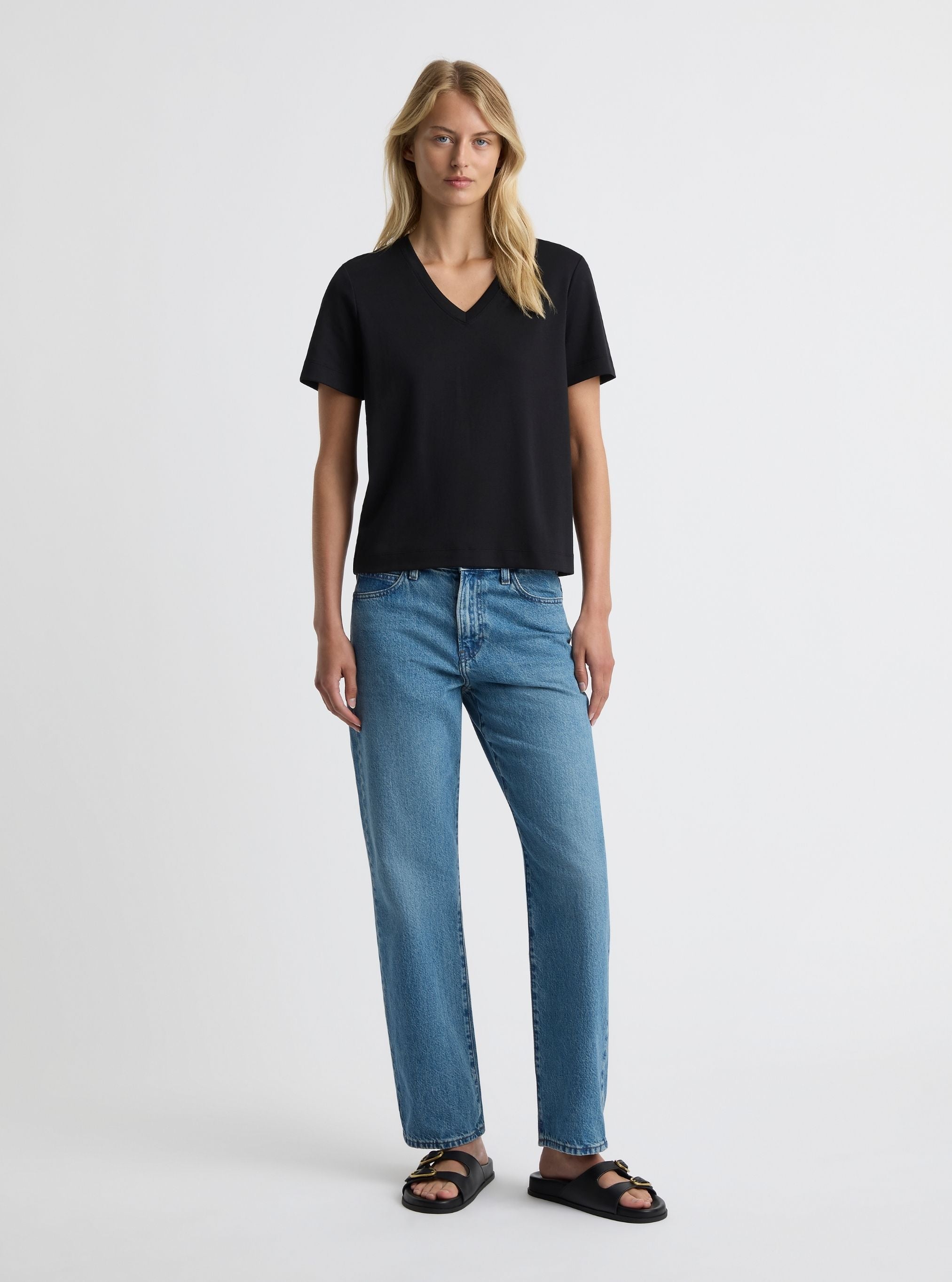 Black|Amelia is 5'11" and wearing a size S