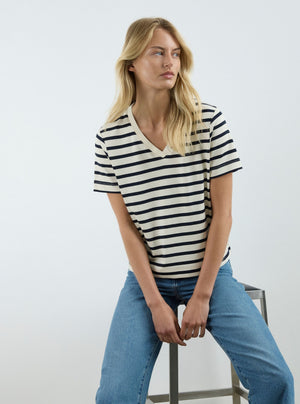 Stripe Off White/Navy|Amelia is 5'11" and wearing a size S