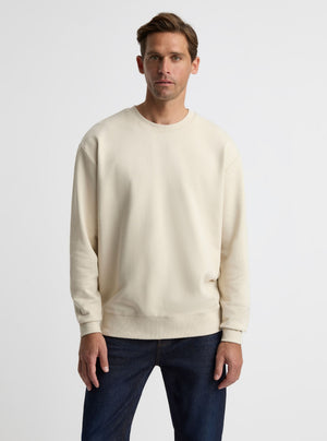Ecru|Broed is 6'1" and wearing a size L