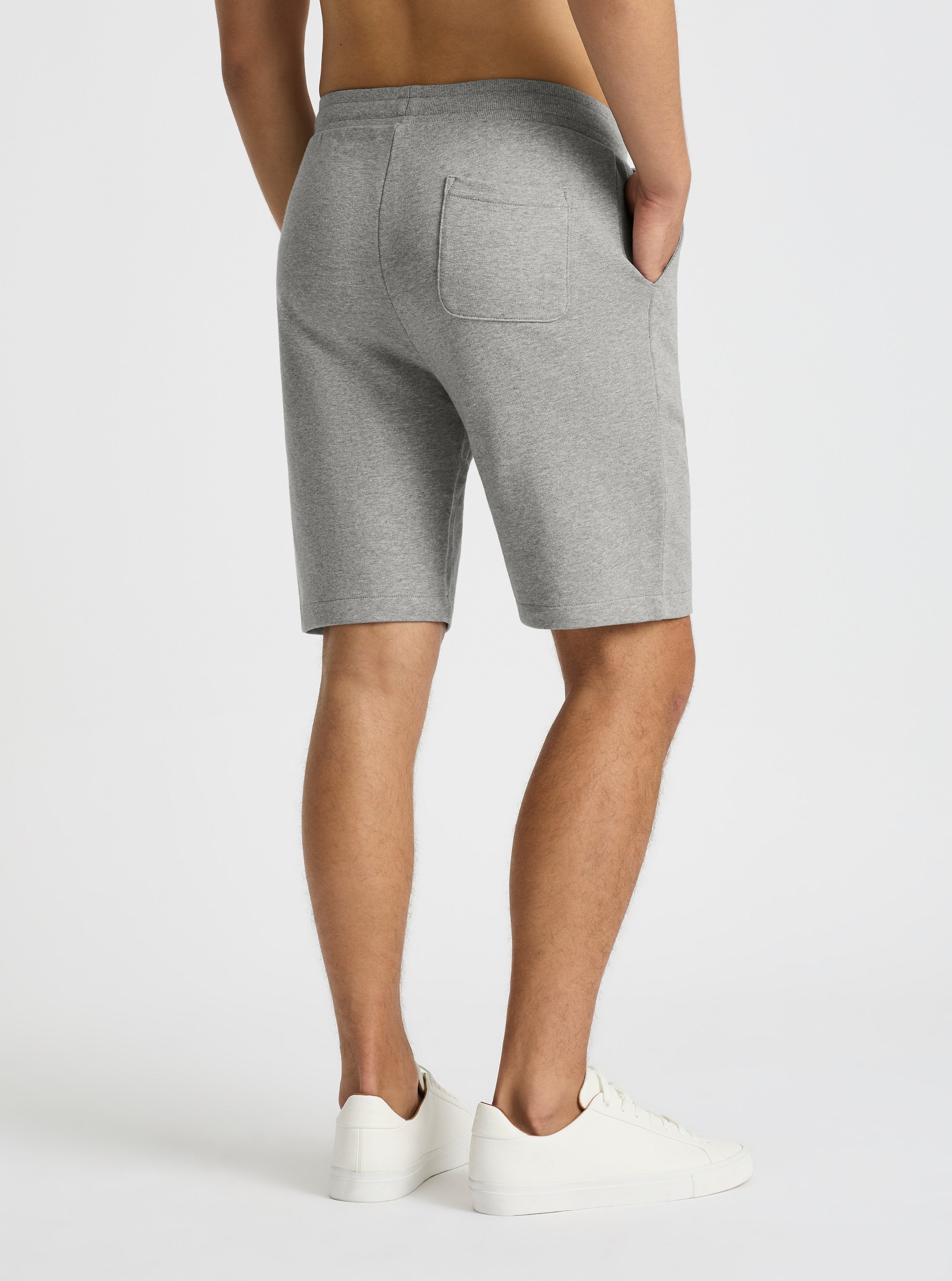 Grey Marl|Evans is 6’2” and wearing a size M