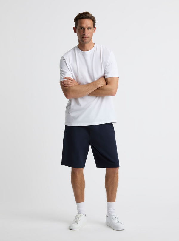 Navy|Broed is 6'1" and wearing a size L