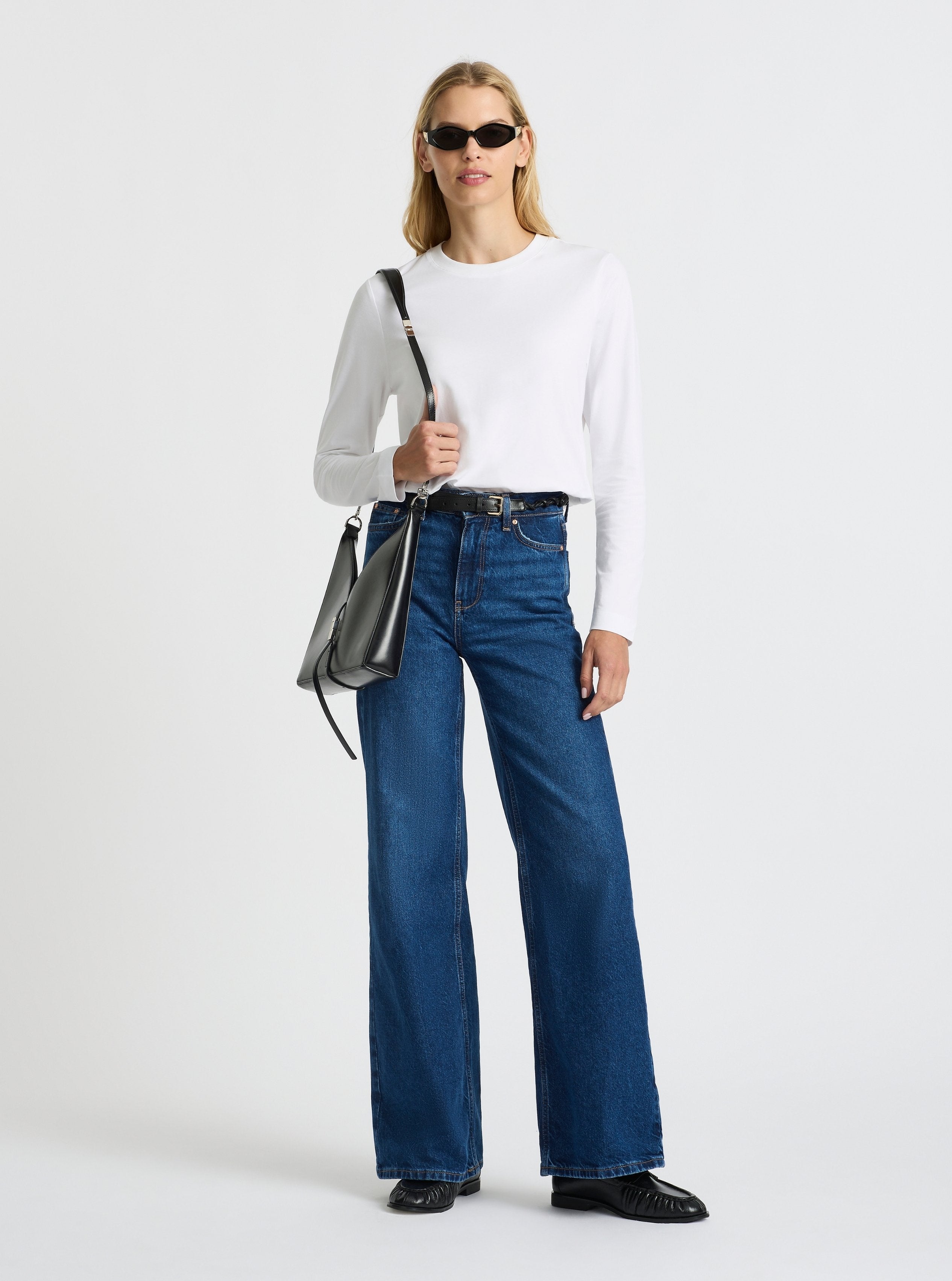 White|Good Earth Cotton® Long Sleeve Tee – Sustainable Cotton T-shirt|Karolina is 5'10" and wearing a size M